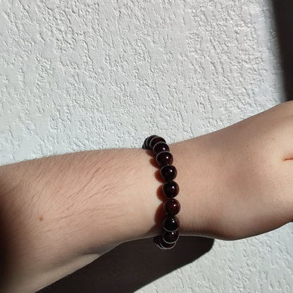 Bracelet en grenat almandin en 8mm